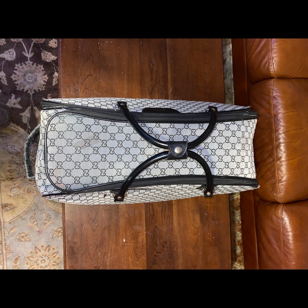 Vintage GUCCI Rolling Duffle Bag - Picture 14 of 14